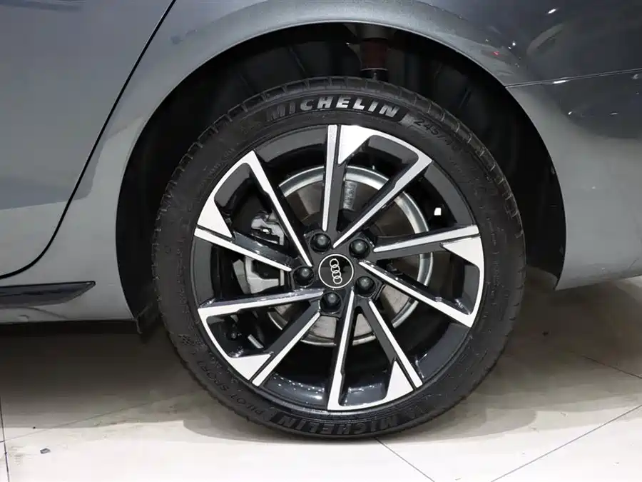 Used Audi A4L 2023 40 TFSI luxury and dynamic model