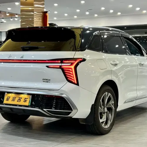 900x675_0_q87_c42_autohomecar__ChxpVWlCEJOAVtjeAAW2pfsPjgU647.jpg.webp Used Hongqi HS3 PHEV 2024 115km Jinwei Edition