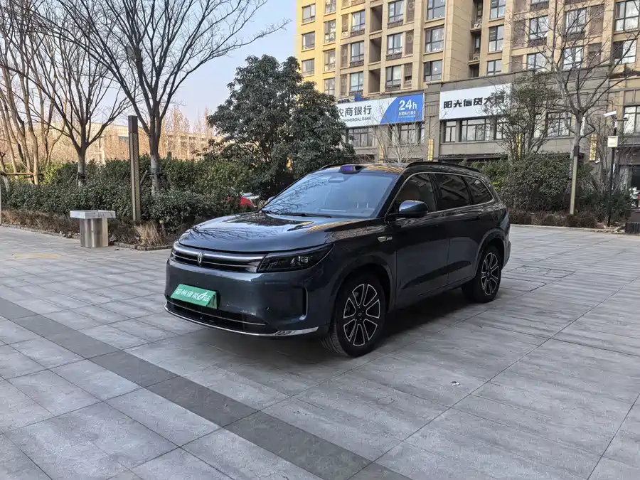 900x675_0_q87_c42_autohomecar__ChxpVWlCHcqAdfJ6AAvRqIxE5u4429.jpg.webp Used HUAWEI AITO M7 2024 1.5T Intelligent Driving Rear Drive Ultra Edition 5 Seats