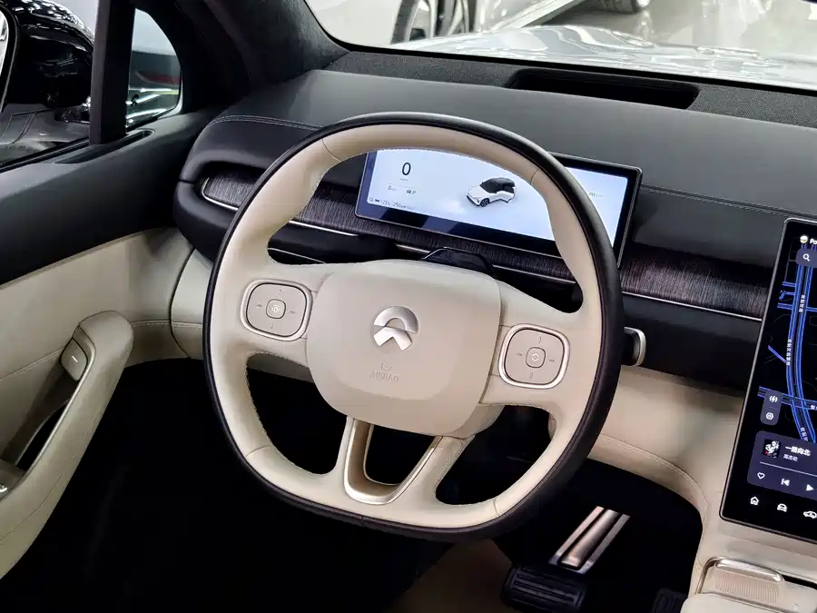 Used NIO ES6 2023 model 75kWh