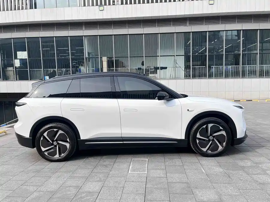 900x675_0_q87_c42_autohomecar__ChxpVWlCXcSAWGPnAAc9fLuwQ_M837.jpg.webp Used NIO ES6 2024 model 75kWh