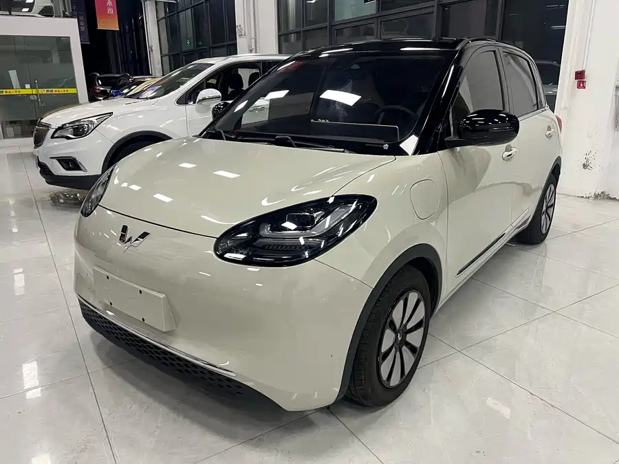 Used Wuling Bingo 2023 model 333km Lingxi Internet+ model