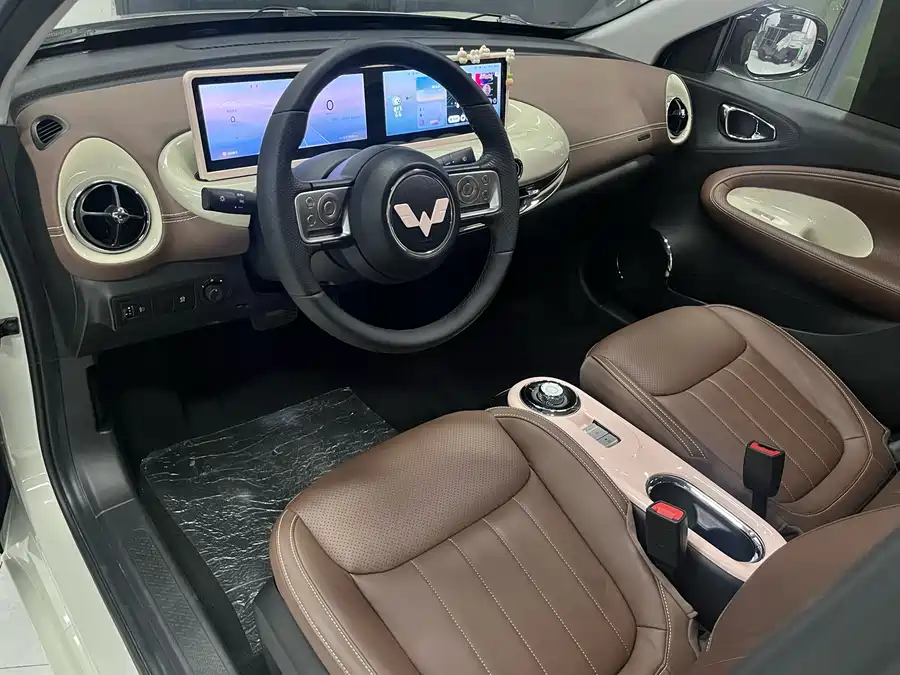 Used Wuling Bingo 2023 model 333km Lingxi Internet+ model