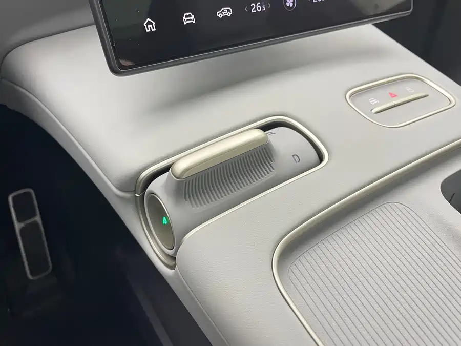 900x675_0_q87_c42_autohomecar__ChxpVWlD1FKARwFjAAh3azmNY5k811.jpg.webp Used NIO ES8 2023 model 100kWh