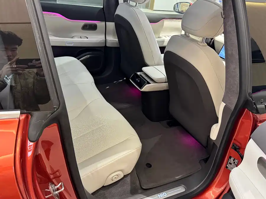 900x675_0_q87_c42_autohomecar__ChxpVWlD4IWAXFx6AAeJSXpMna0937.jpg.webp Used NIO ET7 2022 model 75kWh