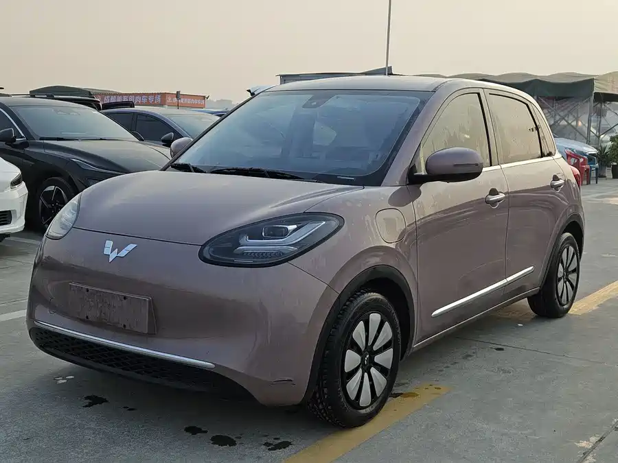 Used Wuling Bingo 2023 model 333km express model