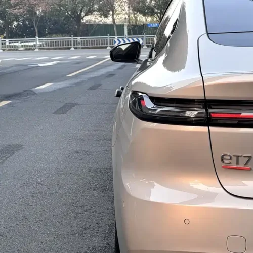 900x675_0_q87_c42_autohomecar__ChxpVWlDZBSAFYRjAAaxUUQh4Lo820.jpg.webp Used NIO ET7 2023 100kWh Signature Edition