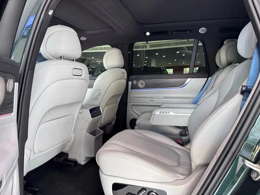 Used AITO M9 2024 extended range Ultra version 42kWh 6-seater version