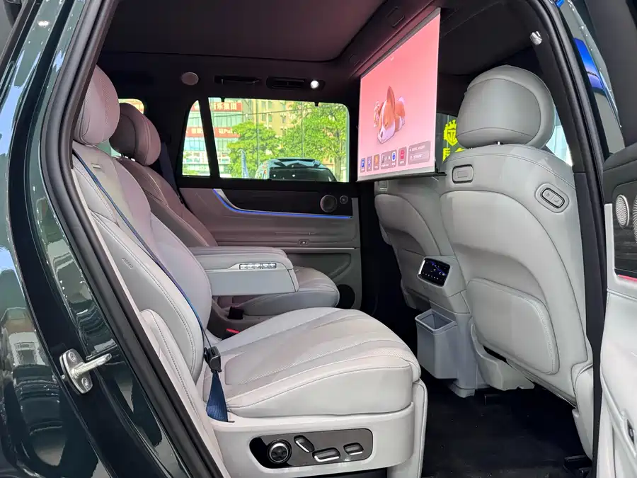 Used AITO M9 2024 extended range Ultra version 42kWh 6-seater version