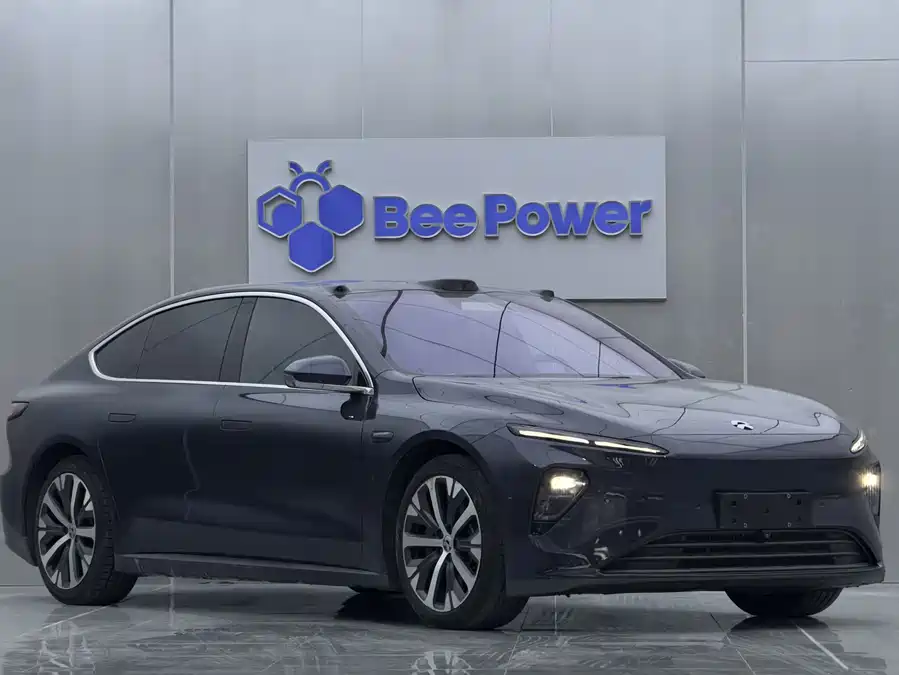 900x675_0_q87_c42_autohomecar__ChxpVWlDqNqAQl21AAKjjlrWUtQ246.jpg.webp Used NIO ET7 2022 model 100kWh first edition