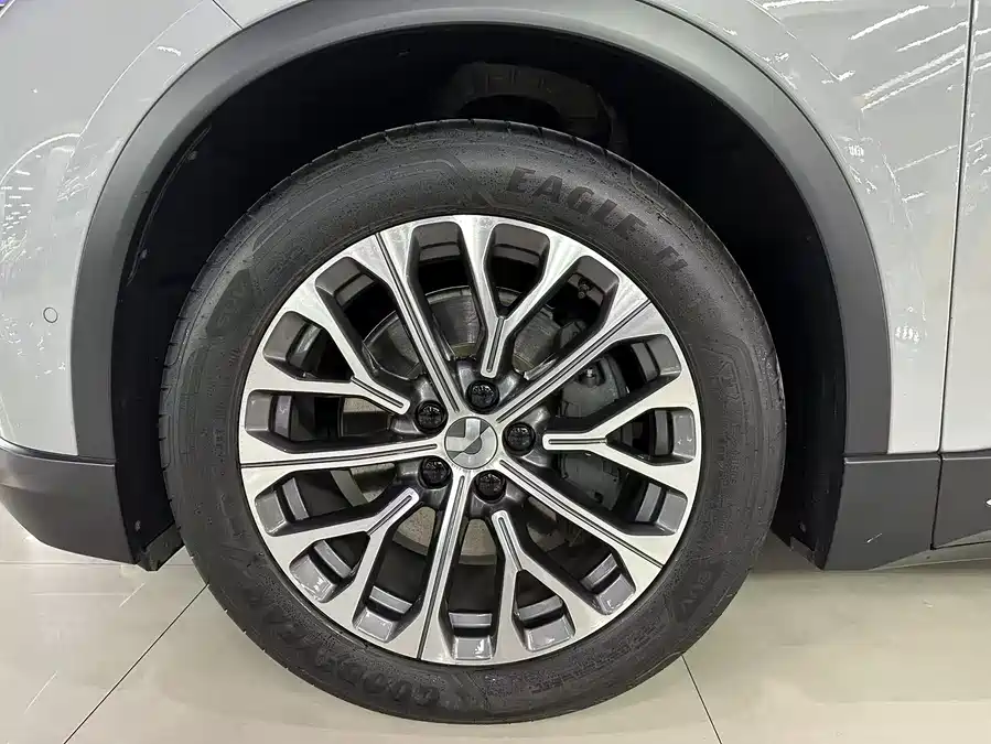 900x675_0_q87_c42_autohomecar__ChxpVWlE-ceAFGnPAAQAAH3Tj-s901.jpg.webp Used NIO ES6 2024 model 75kWh