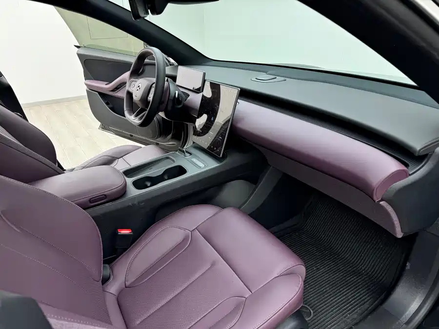 Used NIO ET5T 2024 model 75kWh Touring