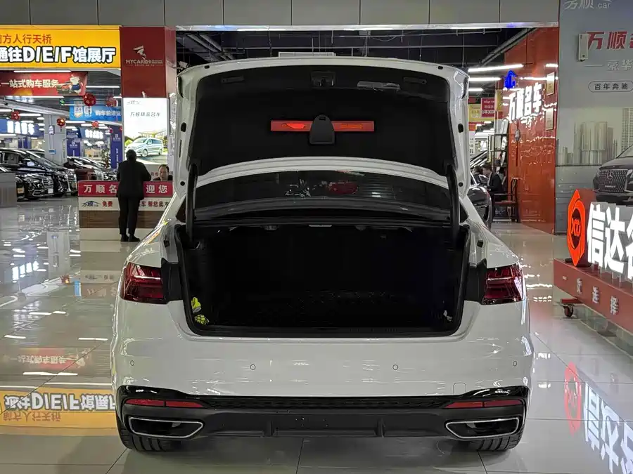 Used Audi A4L 2024 40 TFSI luxury and dynamic model