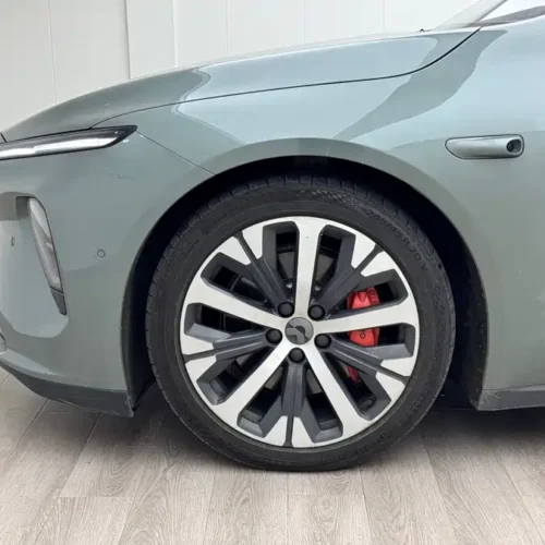 900x675_0_q87_c42_autohomecar__ChxpVWlGC-iAK-hWAAiVWBnDubo758.jpg.webp Used NIO ET7 2022 model 100kWh first edition