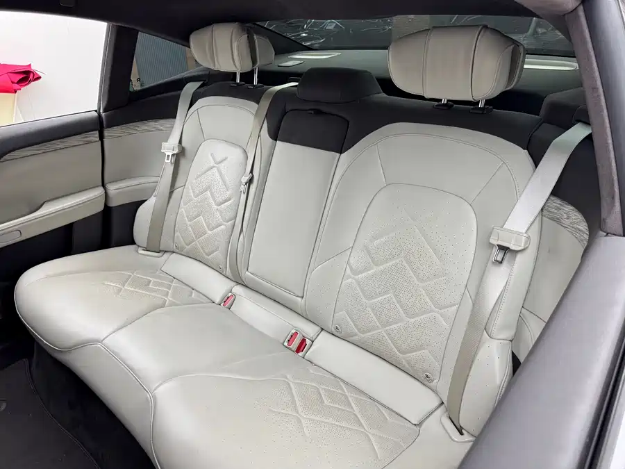 900x675_0_q87_c42_autohomecar__ChxpVWlGC_OAXFjuAAfIDoM5zCU467.jpg.webp Used NIO ET7 2022 model 100kWh first edition