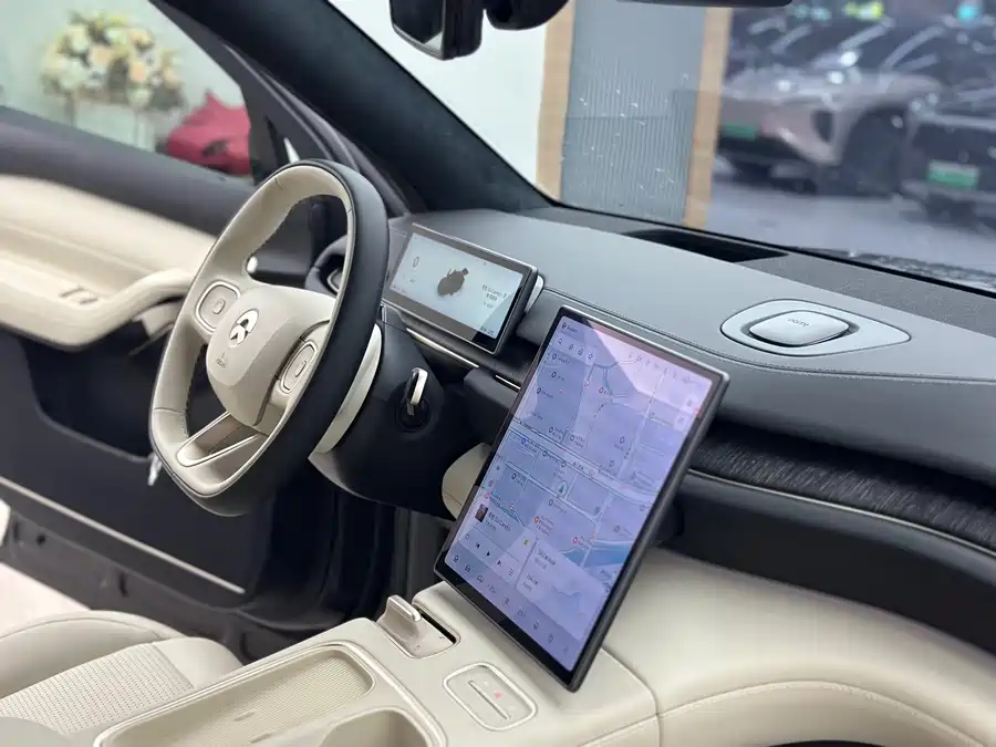 Used NIO ES6 2024 model 75kWh