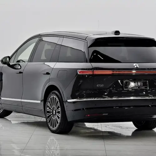 900x675_0_q87_c42_autohomecar__ChxpVWlGOkWAUWkZAA0iFykVXAk000.jpg.webp Used NIO ES8 2026 Six-seater Executive Deluxe Edition