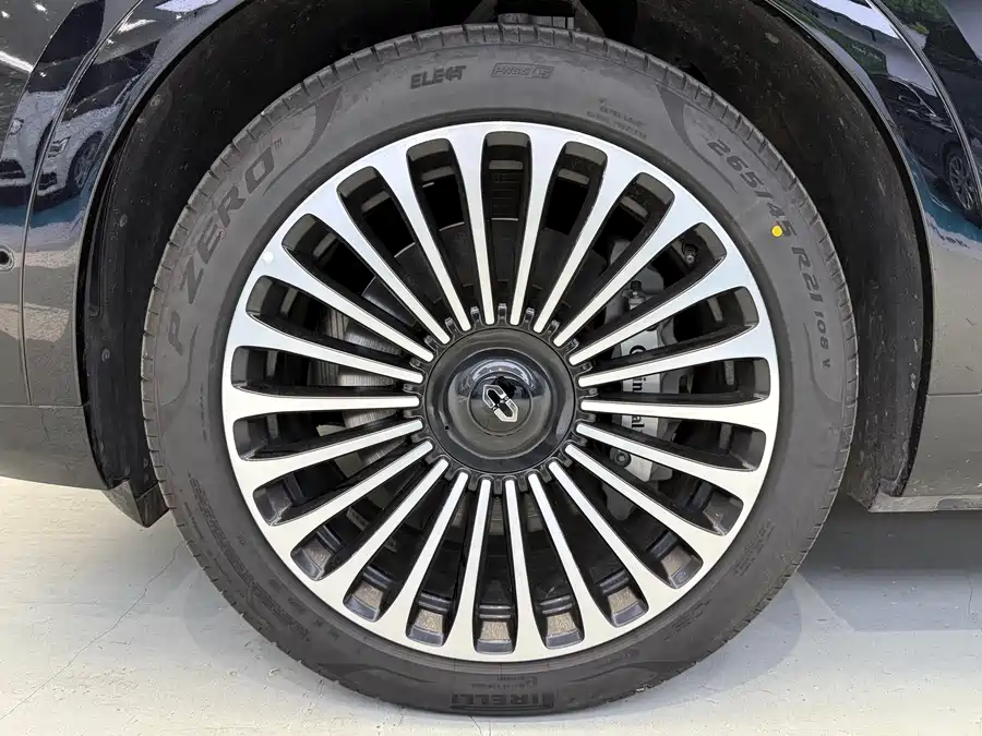 Used AITO M9 2025 pure electric Ultra version 100kWh 6-seater version