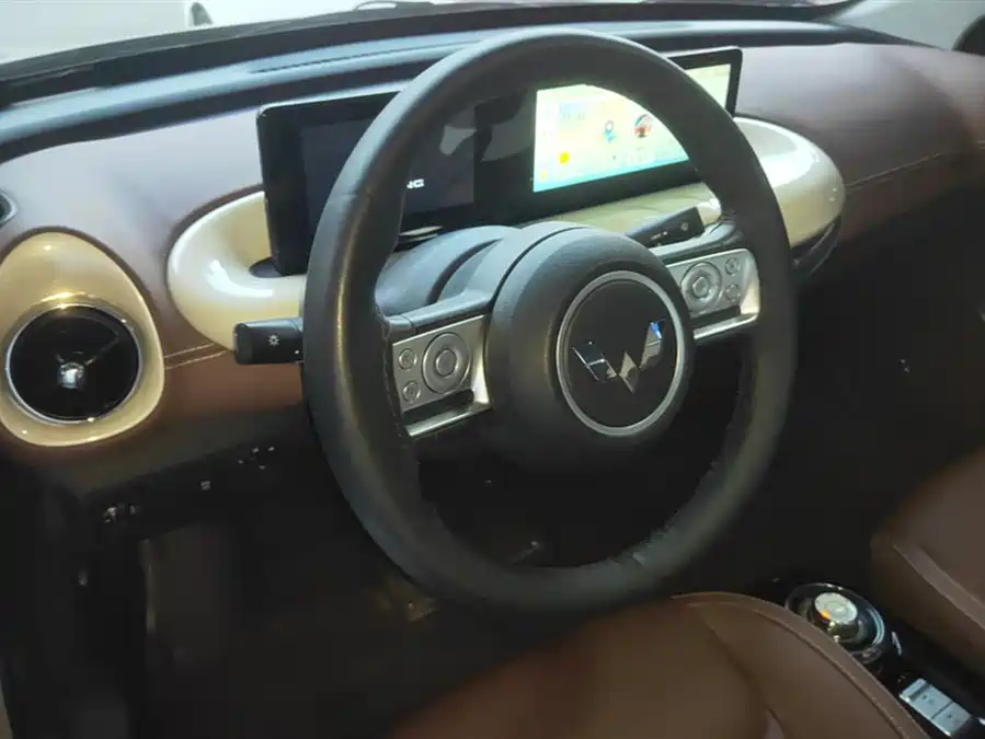 900x675_0_q87_c42_autohomecar__ChxpVWlGc8SABCynAAEVZOApJW4335.jpg.webp Used Wuling Bingo 2024 model 333km Yuexiang model