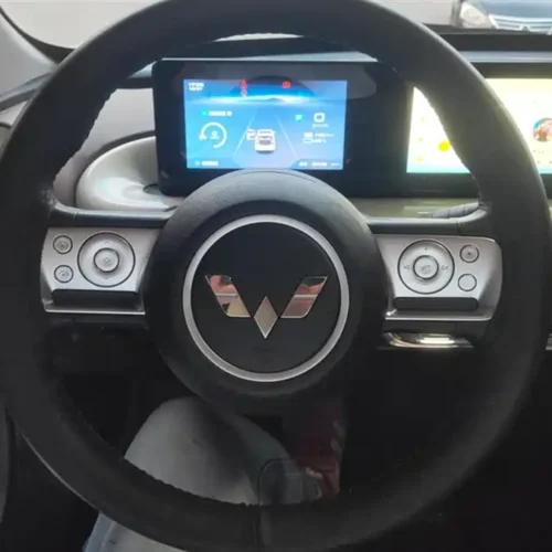 900x675_0_q87_c42_autohomecar__ChxpVWlGc8WAJ_WLAAFKvSxi-Fs885.jpg.webp Used Wuling Bingo 2024 model 333km Yuexiang model