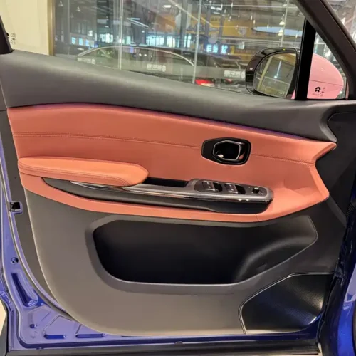 900x675_0_q87_c42_autohomecar__ChxpVWlGd_GAMaetAAiUHwx66A0346.jpg.webp Used NIO EC6 2020 440KM Performance Edition