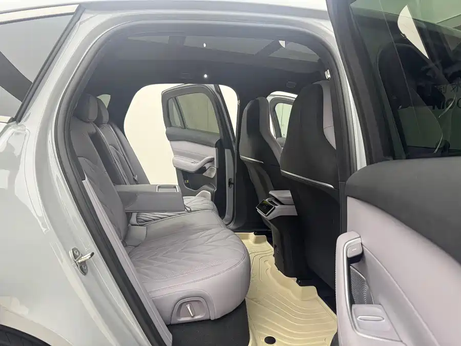 Used NIO EC6 2025 model 75kWh