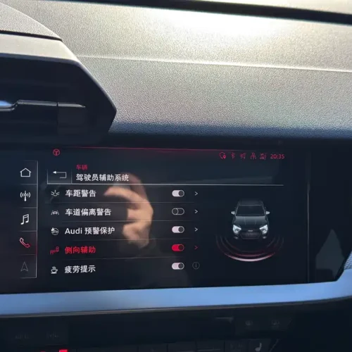 900x675_0_q87_c42_autohomecar__ChxpVWlHkNSAQA3zAAkN7259EUg317.jpg.webp Used Audi A3 2022 A3L Limousine 35 TFSI Fashionable and Sporty