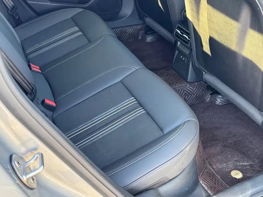 900x675_0_q87_c42_autohomecar__ChxpVWlHkNyAH-EUAAq97cjQBWw924.jpg.webp Used Audi A3 2022 A3L Limousine 35 TFSI Fashionable and Sporty