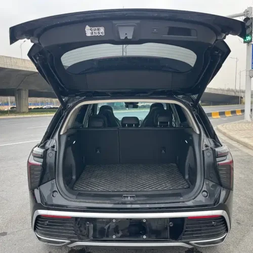 900x675_0_q87_c42_autohomecar__ChxpVWlHu3yAFTjGAApmZDAjpyk897.jpg.webp Used Hongqi HS3 PHEV 2024 115km Jinwei Edition