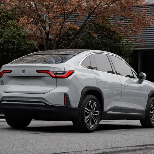 900x675_0_q87_c42_autohomecar__ChxpVWlI9RmAMCPKAApoE2E2zvc106.jpg.webp Used NIO EC6 2020 440KM Performance Edition