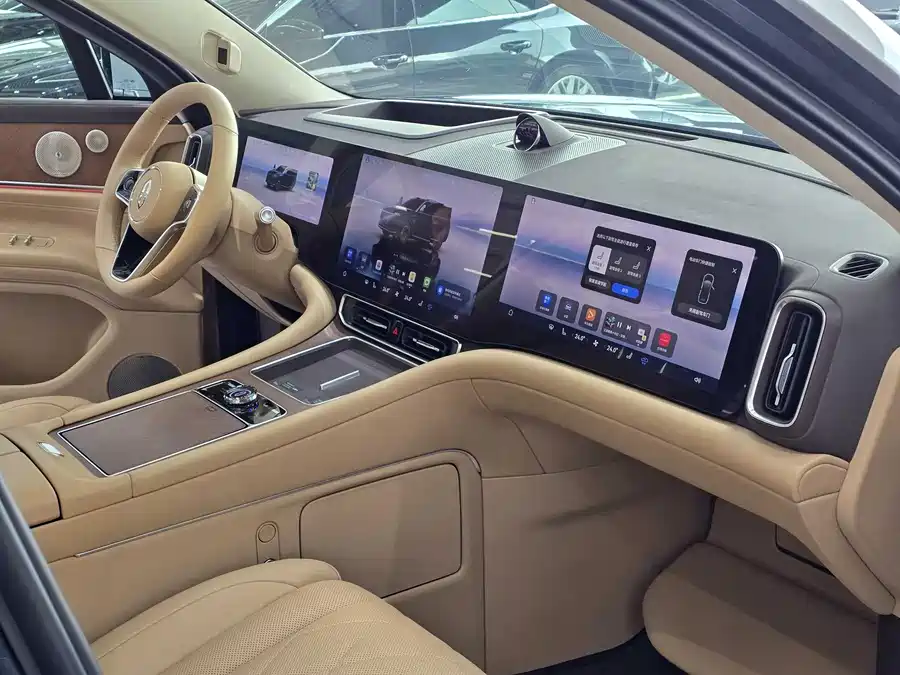 900x675_0_q87_c42_autohomecar__ChxpVWlIuEuATdx0AAPfrlYNff8733.jpg.webp Used AITO M9 2024 extended range Ultra version 52kWh 5-seater version