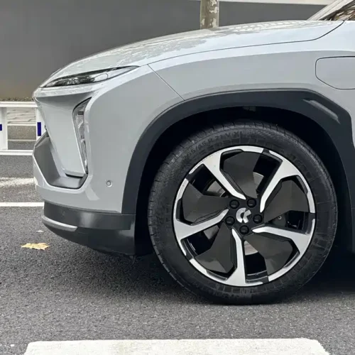 900x675_0_q87_c42_autohomecar__ChxpVWlJF72AcQewAAc4rbEOyro121.jpg.webp Used NIO EC6 2020 440KM Signature Edition