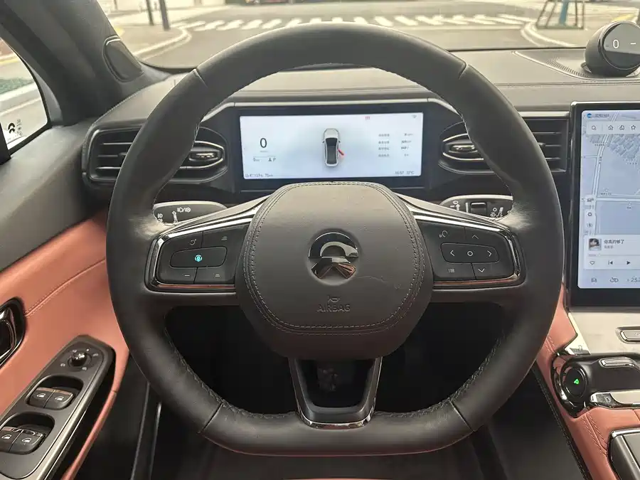 900x675_0_q87_c42_autohomecar__ChxpVWlJF7CAC3deAAWQaDjwm_s465.jpg.webp Used NIO EC6 2020 440KM Signature Edition