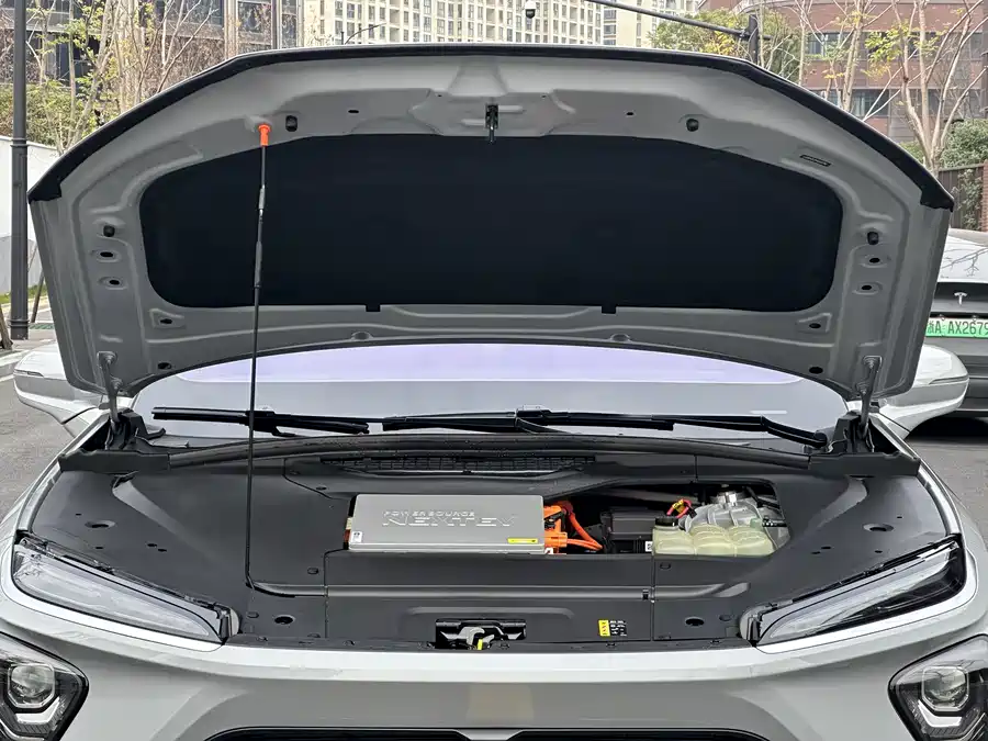 900x675_0_q87_c42_autohomecar__ChxpVWlJF7eAAOKjAAZCQoUYXIc583.jpg.webp Used NIO EC6 2020 440KM Signature Edition