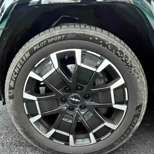 900x675_0_q87_c42_autohomecar__ChxpVWlJH0iAAqL3AAiXthz7eHw403.jpg.webp Used BYD Leopard 8 2025 Zhiyong flagship version 7 seats