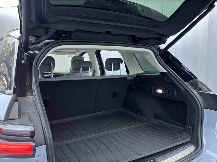 900x675_0_q87_c42_autohomecar__ChxpVWlKOPeAOziiAAWvrtjkknw312.jpg.webp Used NIO ES6 2019 420KM Sports Edition