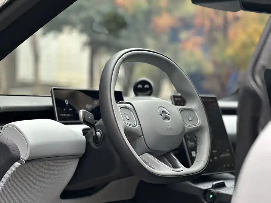 900x675_0_q87_c42_autohomecar__ChxpVWlKPaeAGrBeAARA8K9n6CQ772.jpg.webp Used NIO ET5T 2024 model 75kWh Touring