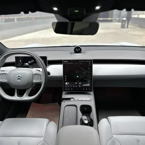 900x675_0_q87_c42_autohomecar__ChxpVWlKPamADYYuAAR2LnpYIoo495.jpg.webp Used NIO ET5T 2024 model 75kWh Touring