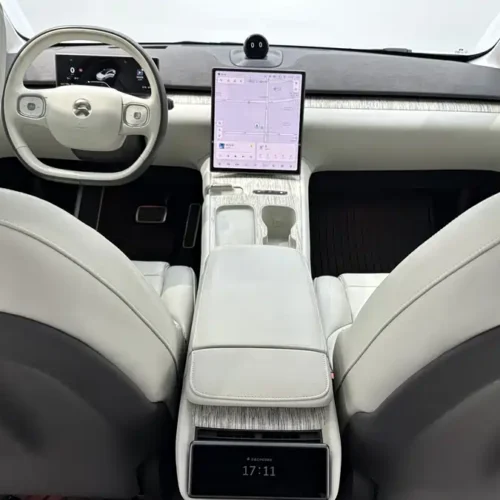 900x675_0_q87_c42_autohomecar__ChxpVWlKS3OASk0gAAZSAQbwULQ177.jpg.webp Used NIO ET7 2022 model 100kWh first edition