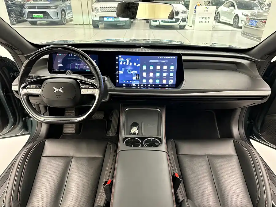 900x675_0_q87_c42_autohomecar__ChxpVWlKTCGAGoQLAAruHvnQI7w389.jpg.webp Used Xpeng P7 2023 model P7i 702 Pro