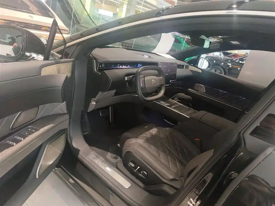 Used NIO ET9 2025 model 102kWh