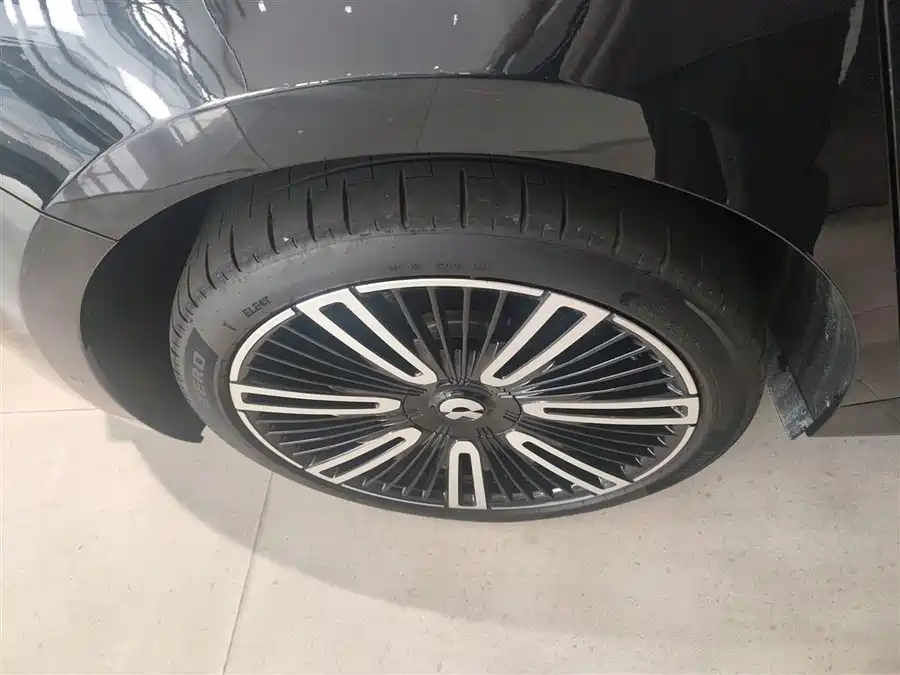 Used NIO ET9 2025 model 102kWh