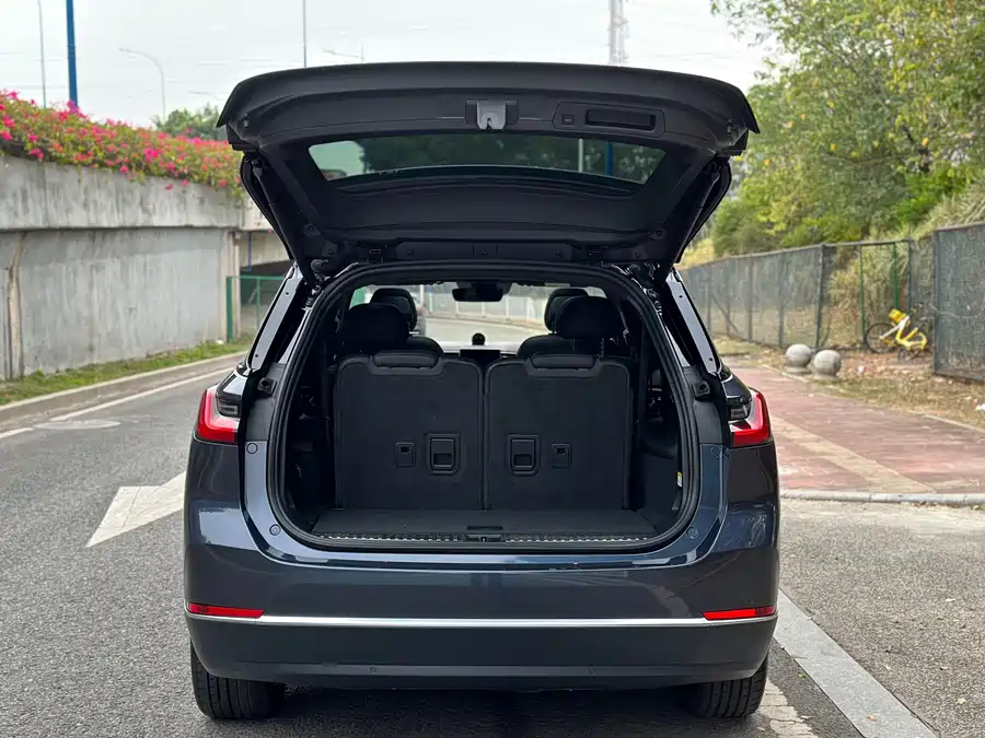 900x675_0_q87_c42_autohomecar__ChxpVWlKXQqATrYvAAjM_CgMYOE777.jpg.webp Used NIO ES8 2020 580KM Signature Edition Six-Seater Edition