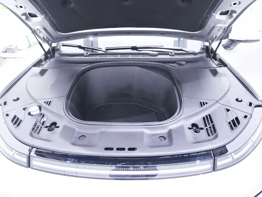 900x675_0_q87_c42_autohomecar__ChxpVWlLSQSACNbAAAIlzzaRsN4534.jpg.webp Used Xpeng P7 2022 480E