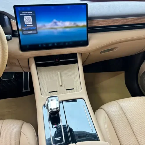 900x675_0_q87_c42_autohomecar__ChxpVWlLTDaAbHuRAAmHL8lxMN8804.jpg.webp Used HUAWEI AITO M7 2024 1.5T rear drive Plus version 5 seats