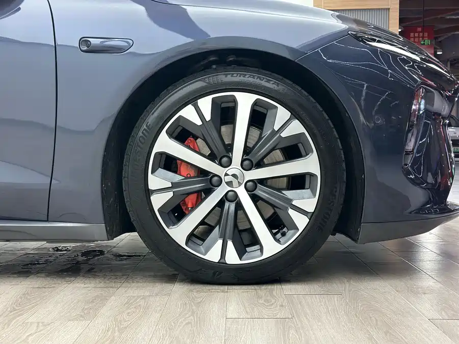 900x675_0_q87_c42_autohomecar__ChxpVWlLTEGAdtLnAAl_uYpwsU0677.jpg.webp Used NIO ET7 2022 model 100kWh first edition