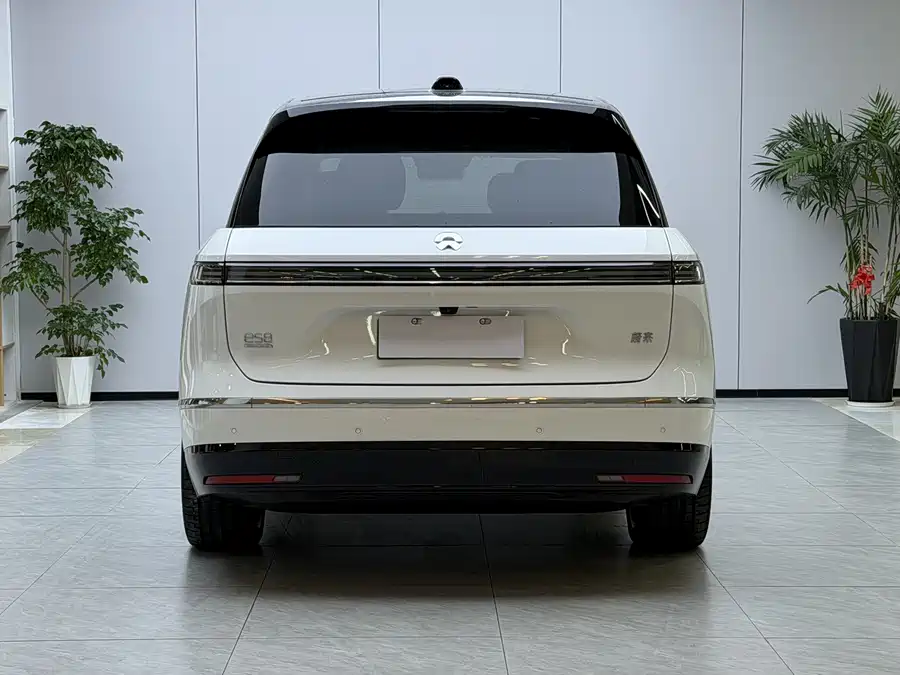 900x675_0_q87_c42_autohomecar__ChxpVWlLW1uAL6soAAdlEJ-TvAA571.jpg.webp Used NIO ES8 2026 Six-seater Executive Signature Edition