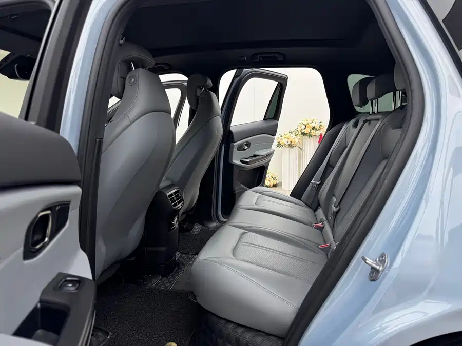 900x675_0_q87_c42_autohomecar__ChxpVWlLjIaAcBoZAAbbwSlPat4757.jpg.webp Used NIO ES6 2020 430KM Performance Edition