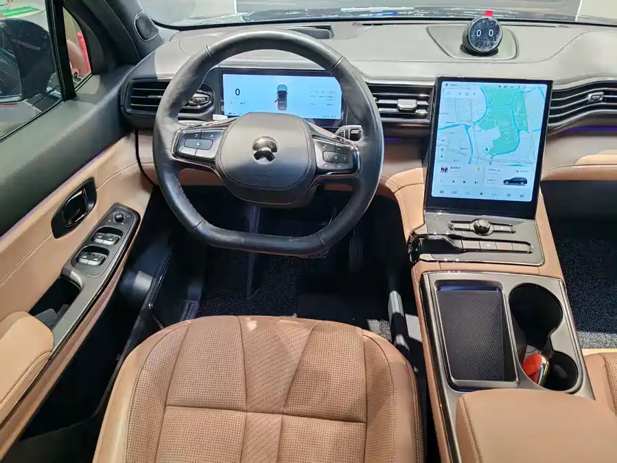 900x675_0_q87_c42_autohomecar__ChxpVWlLrpWAJRLUAATEVYBGN-M143.jpg.webp Used NIO ES8 2020 580KM Signature Edition Six-Seater Edition