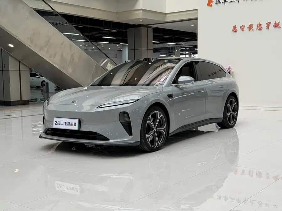 900x675_0_q87_c42_autohomecar__ChxpVWlM6oOATkhfAAccedLh1-4360.jpg.webp Used NIO ET5T 2024 model 75kWh Touring